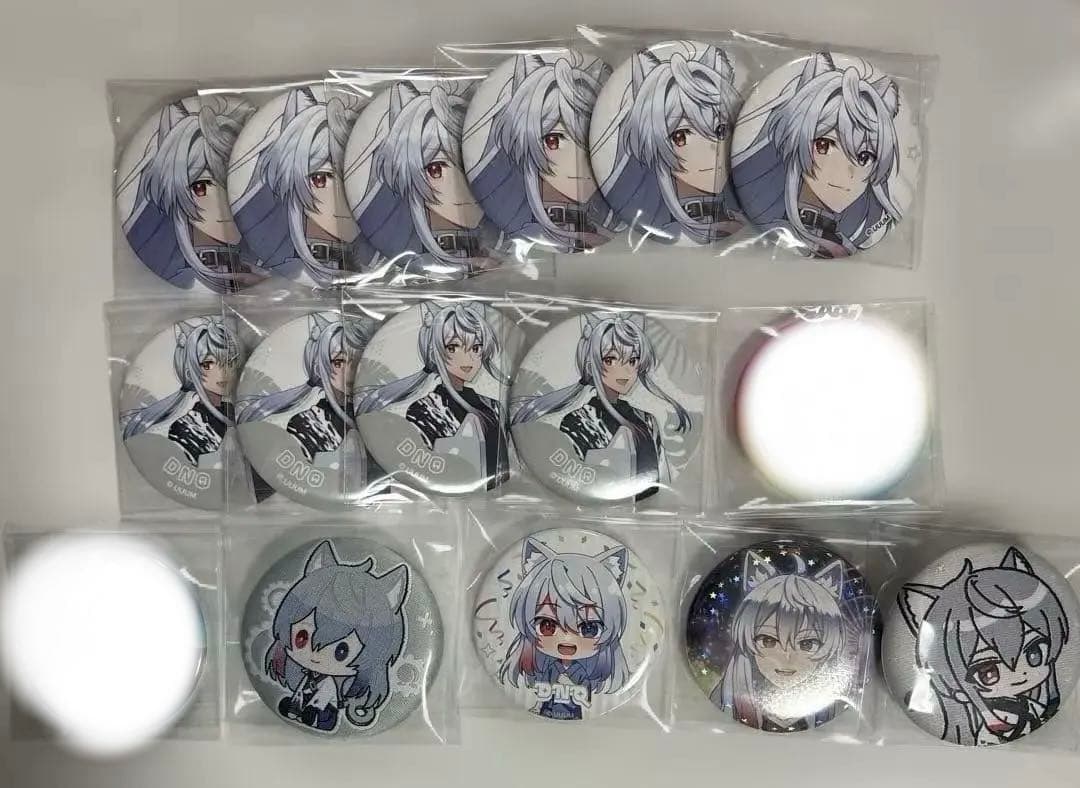 カラフルピーチ　どぬく　缶バッジ　まとめ売り