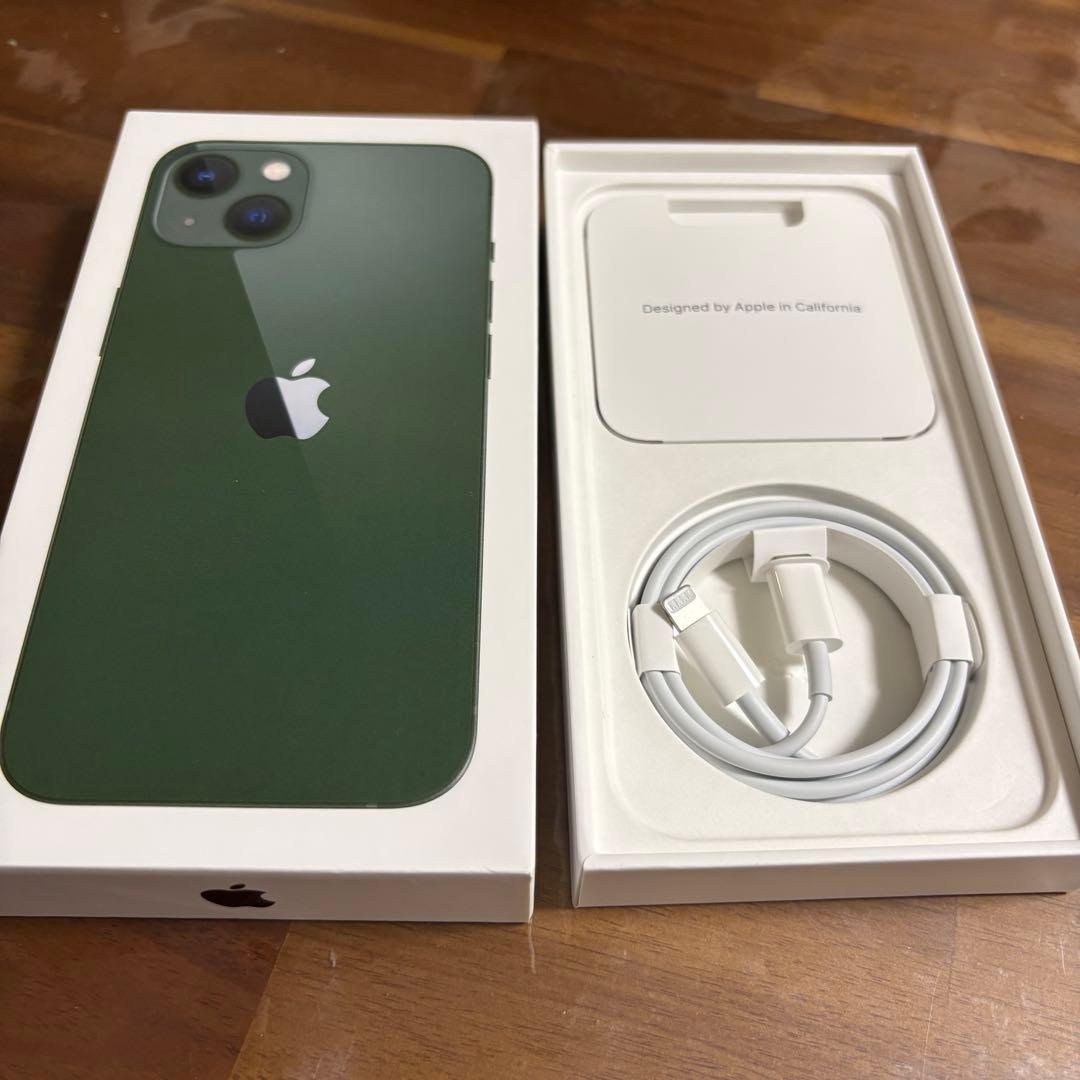 Apple iPhone 13 128ギガバイト　電池残量89%