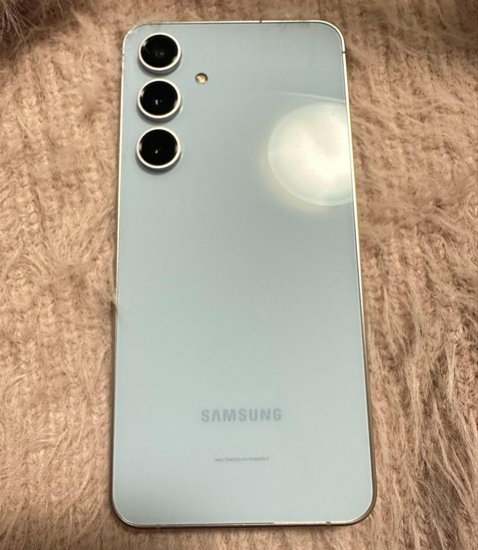 Galaxy S24 FE 本体 Samsung