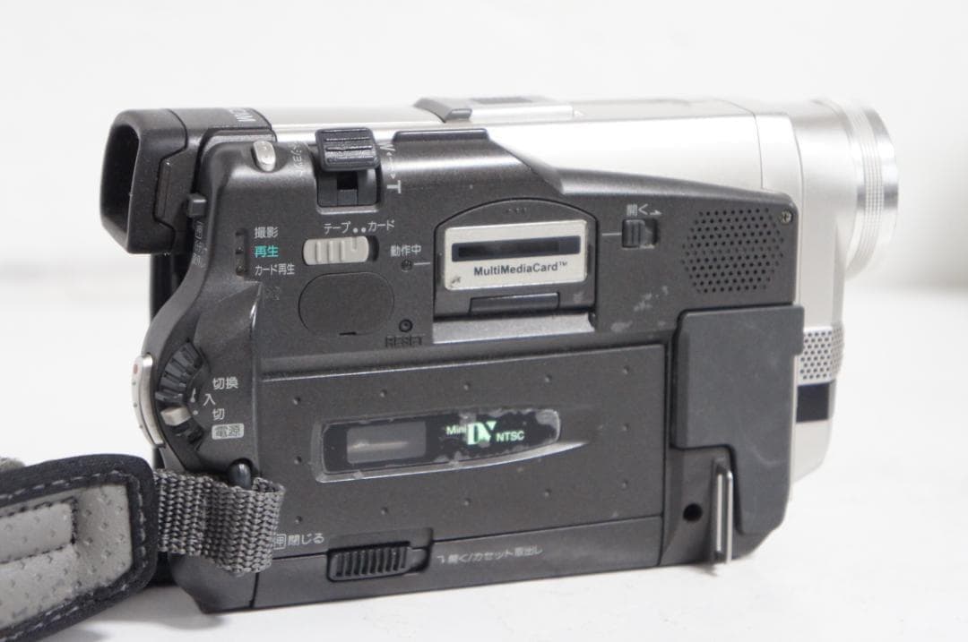専用　NV DS200 動作品 Panasonic MiniDVビデオカメラ