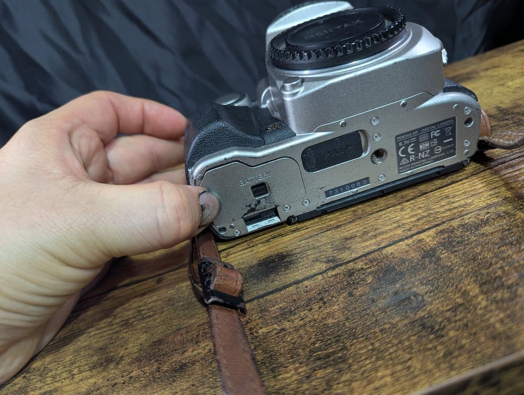 要修理！ PENTAX KP デジタル一眼レフ　ジャンク(写真7〜12)