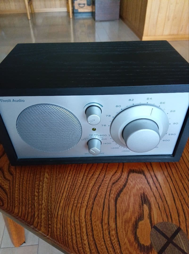 さく　　Tivoli Audio MODEL-ONE