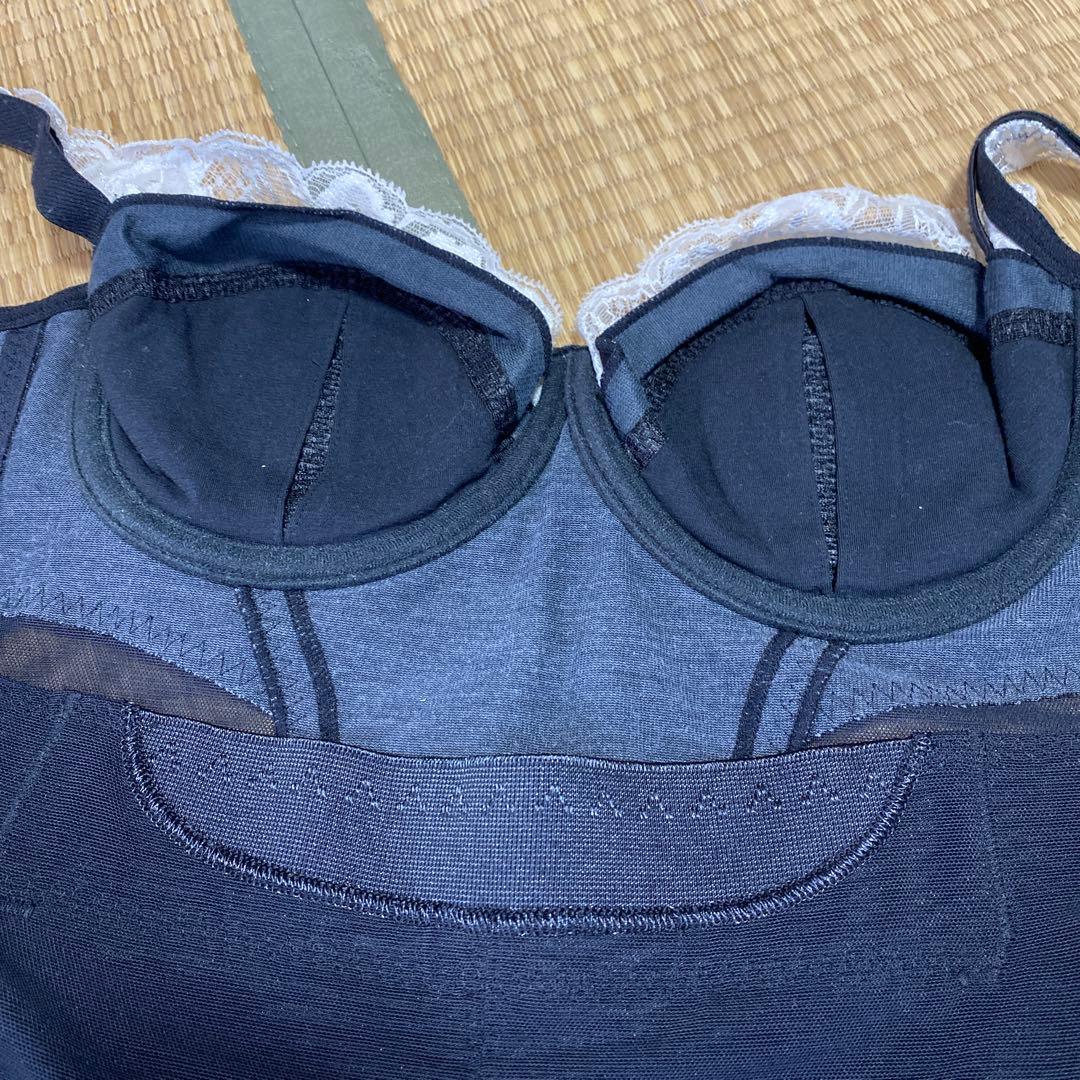 グラントイーワンズ　TバックボディスーツD80L