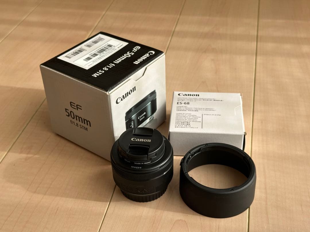 Canon EF 50mm F1.8 STM フード、レンズ保護フィルター付き