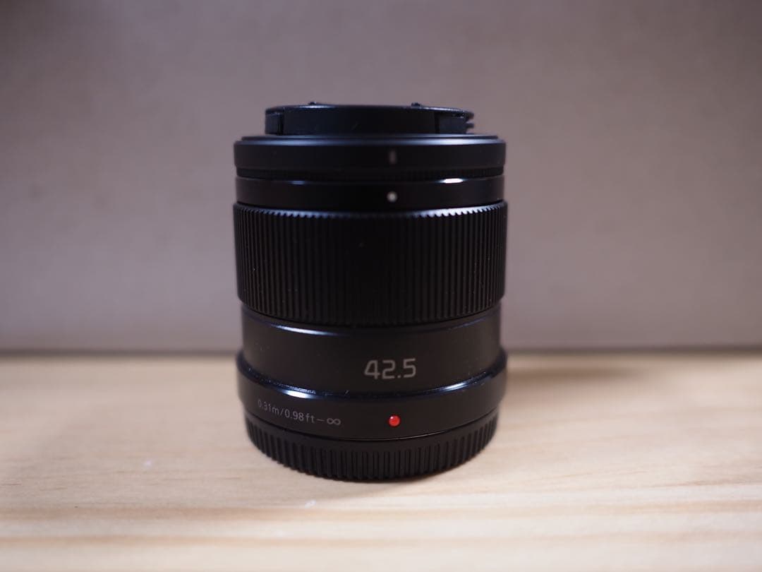 LUMIX 42.5mm F1.7 ASPH ポートレートレンズ