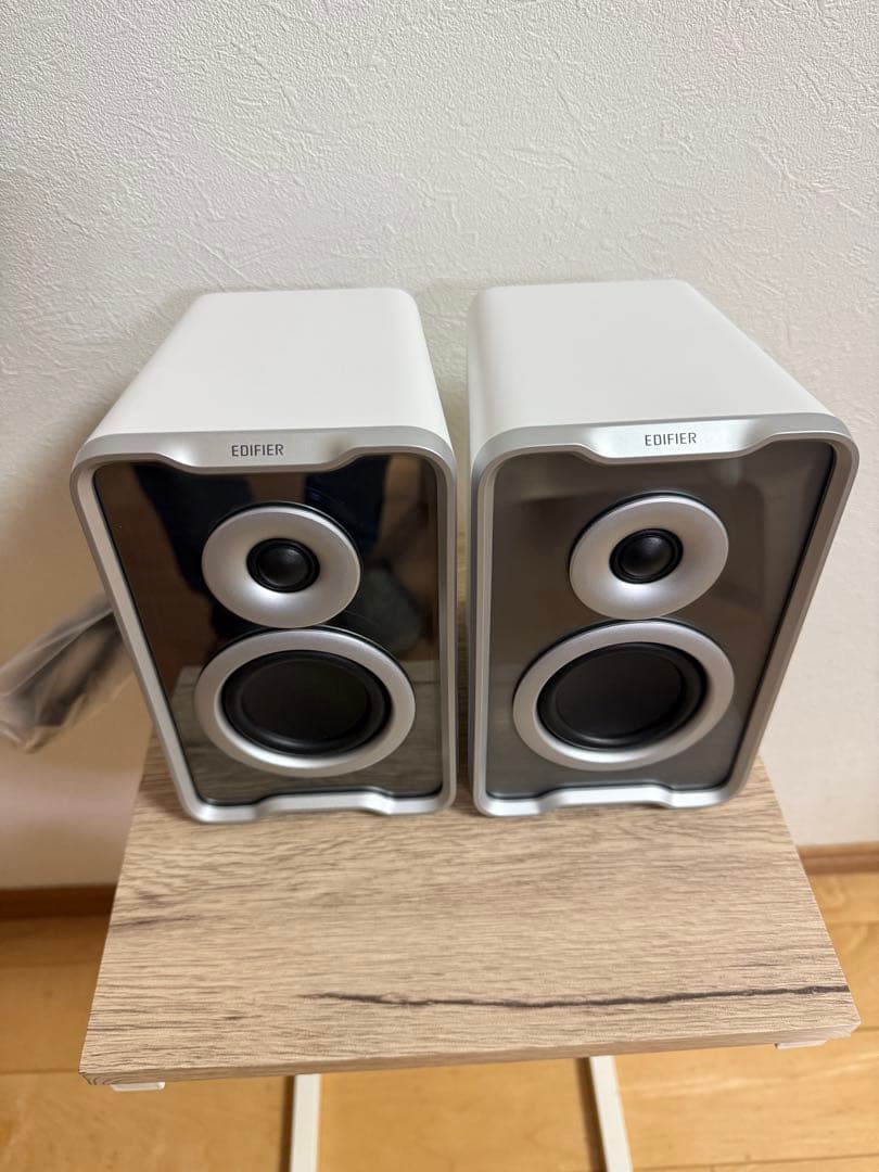 kyasubaru　EDIFIER QR30 ホワイトスピーカー