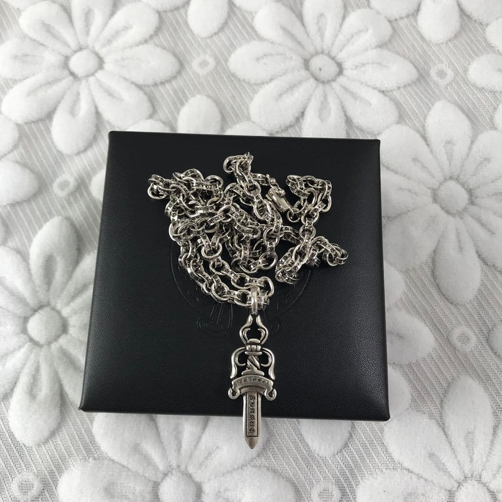 美品！クロムハーツ ネックレス シルバー