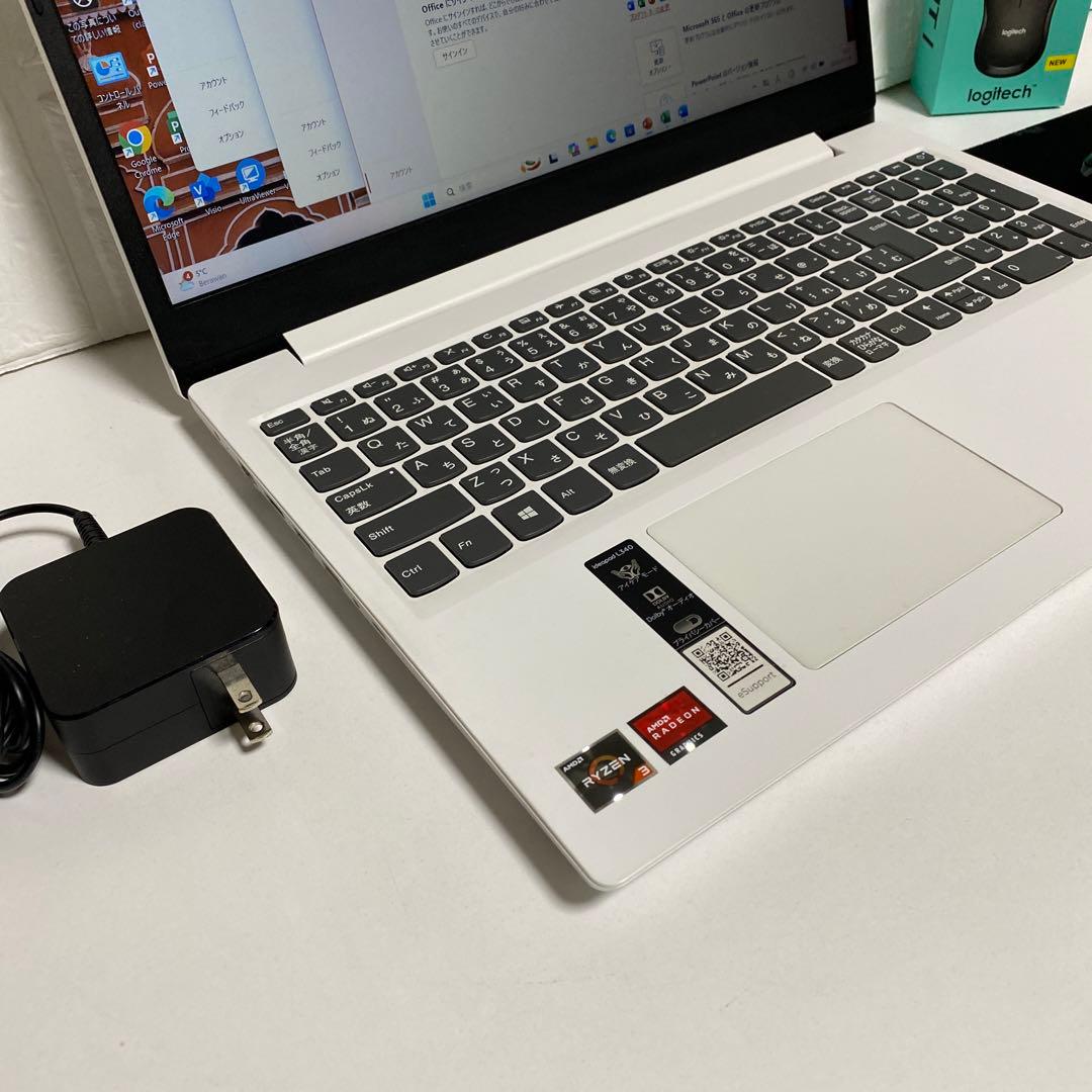 Windows11 オフィス付きSSD メモリ8GB 美品　ホワイトLENOVO