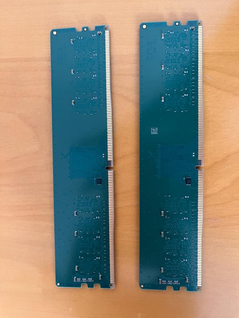 【32GB】Crucial PCメモリ16GB×2枚　DDR4-3200