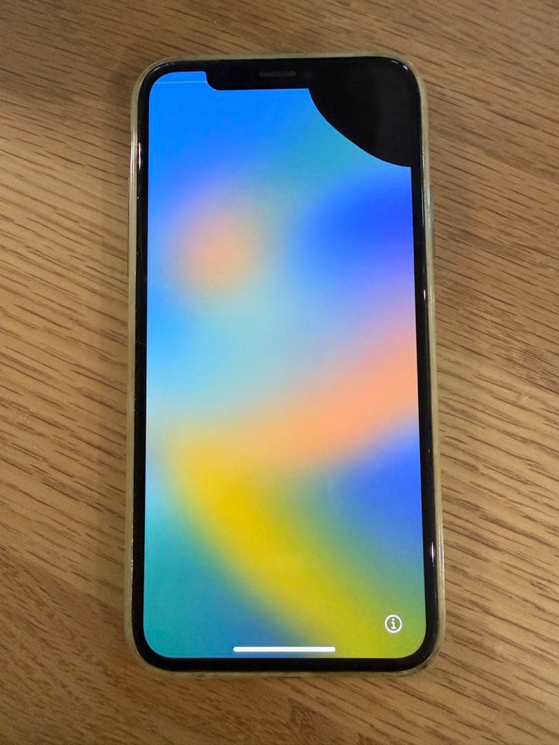 iPhone X ブラック 本体 背面ひび割れあり