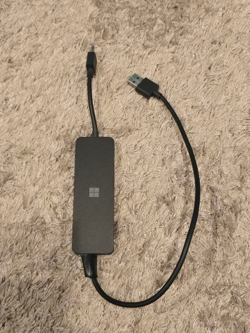 Microsoft 4K ワイヤレスディスプレイアダプター型番UTH-00036