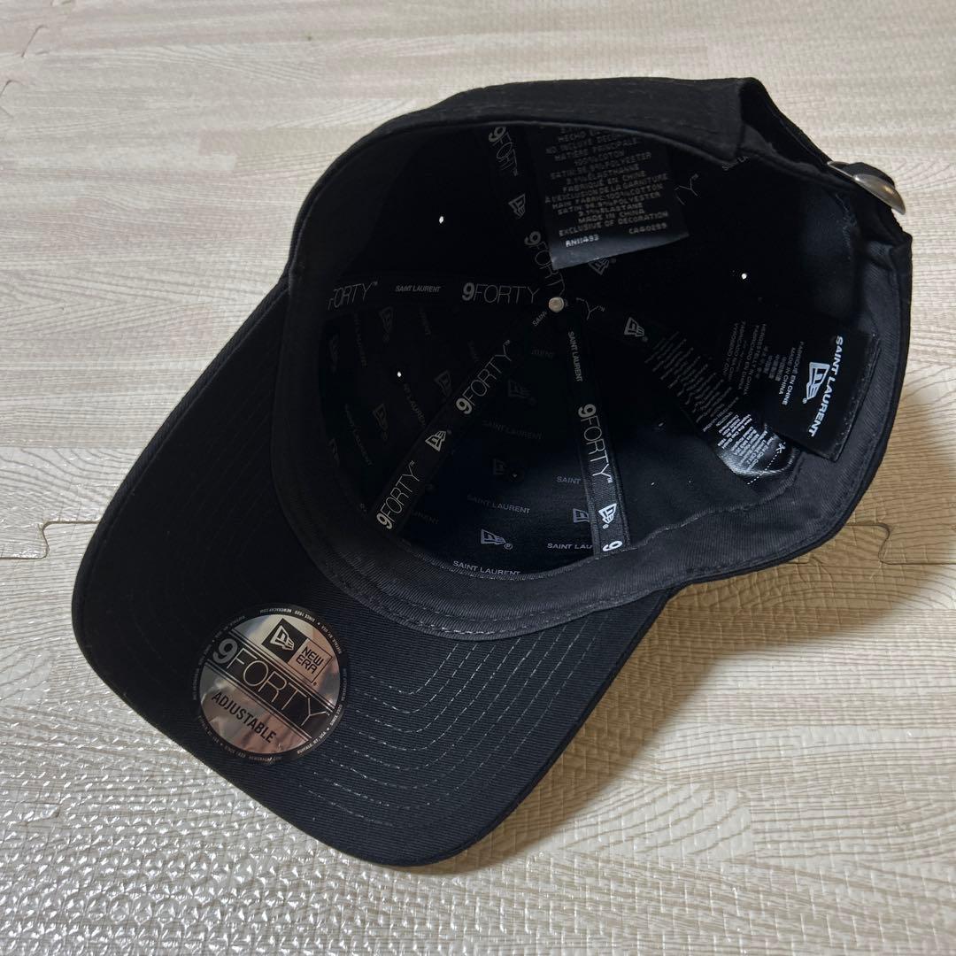 サンローランパリ　キャップ　ブラック　694785