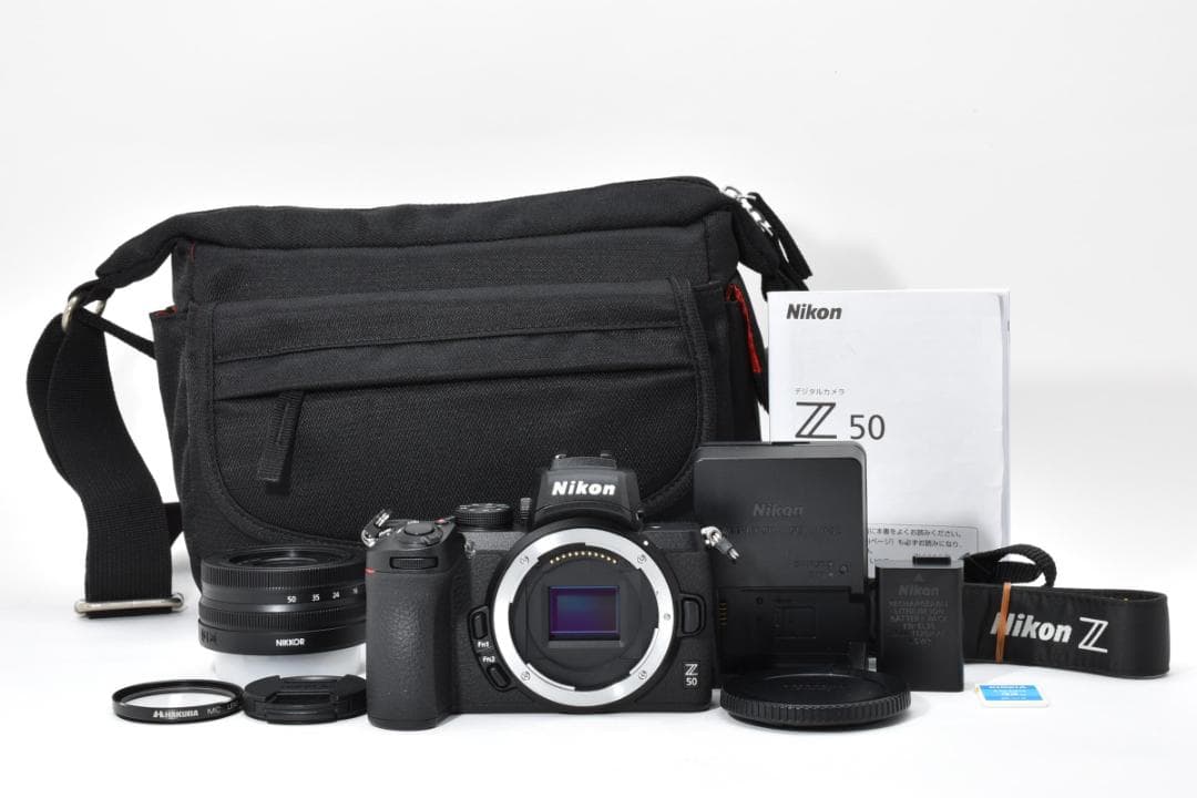 【ほぼ新品】ニコン Nikon Z50 《シャッター数僅か101回》