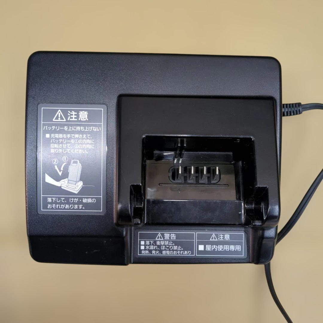 パナソニック　電動アシスト自転車　充電器　NKJ069Z2