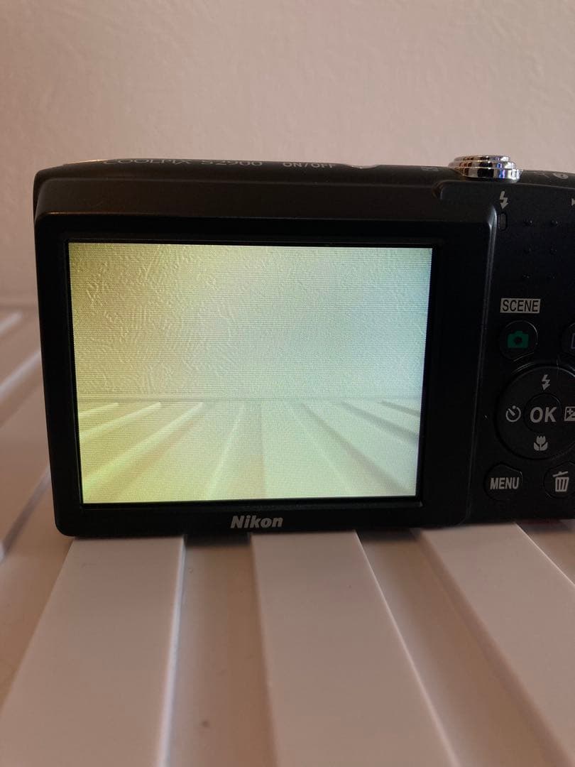 ★美品★Nikon COOLPIX S2900 コンパクトデジタルカメラ