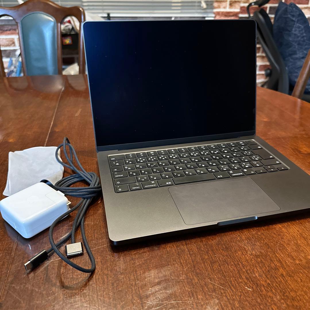 Apple MacBook Pro 14インチ　スペースグレー