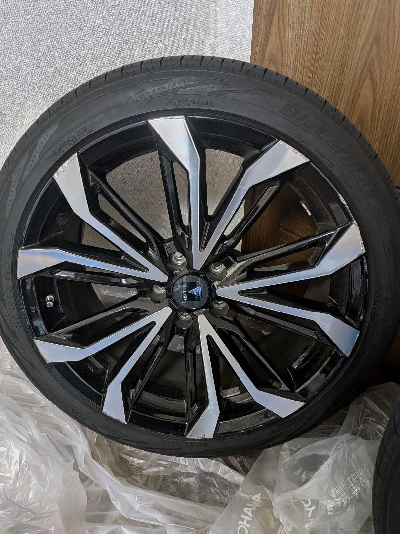 アルファード　モデリスタ　ホイールタイヤ付ナット付