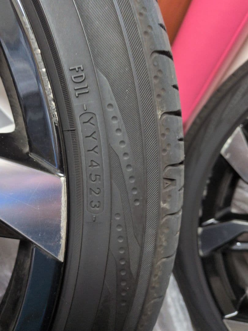 アルファード　モデリスタ　ホイールタイヤ付ナット付