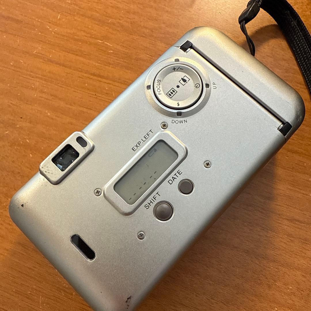 FUJIFILM TIARA ZOOM コンパクトフィルムカメラ