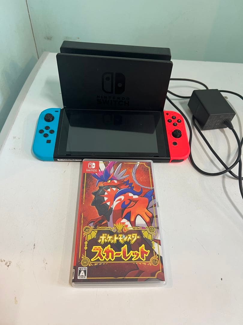 Nintendo Switch 本体 ポケモン スカーレット