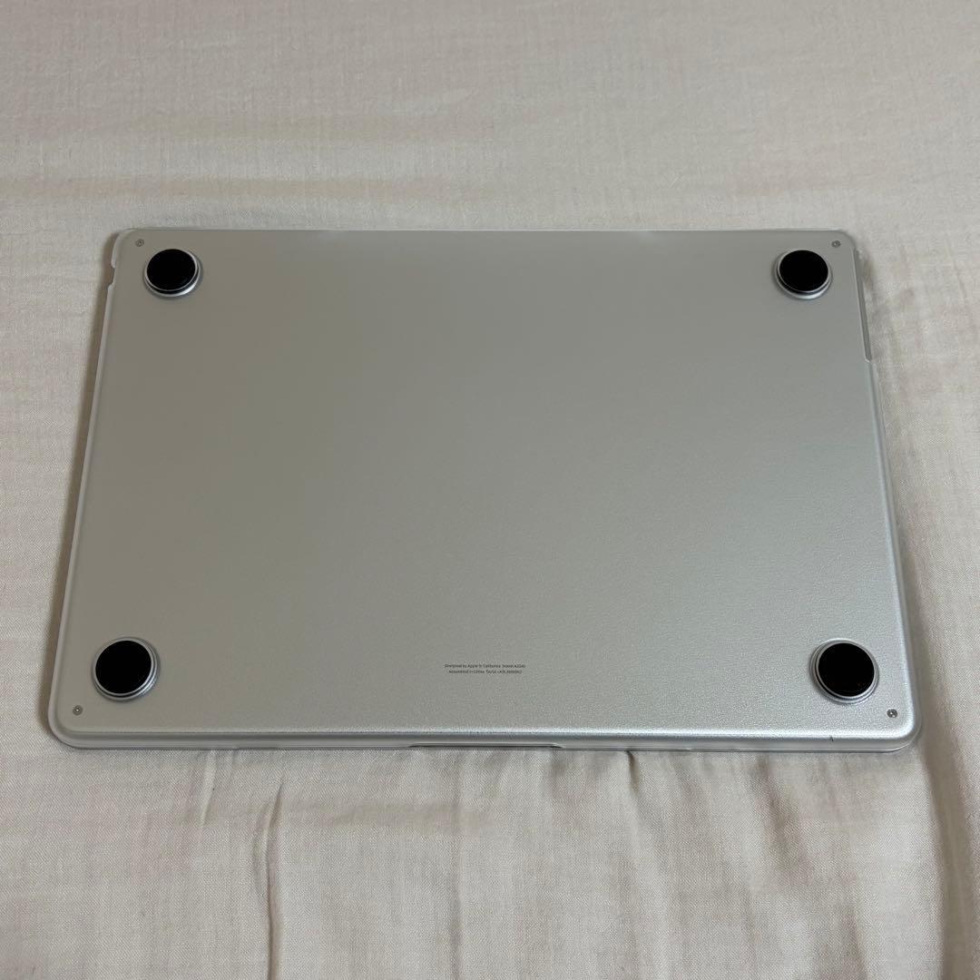 Apple MacBook Air M4 シルバー 13インチ 本体