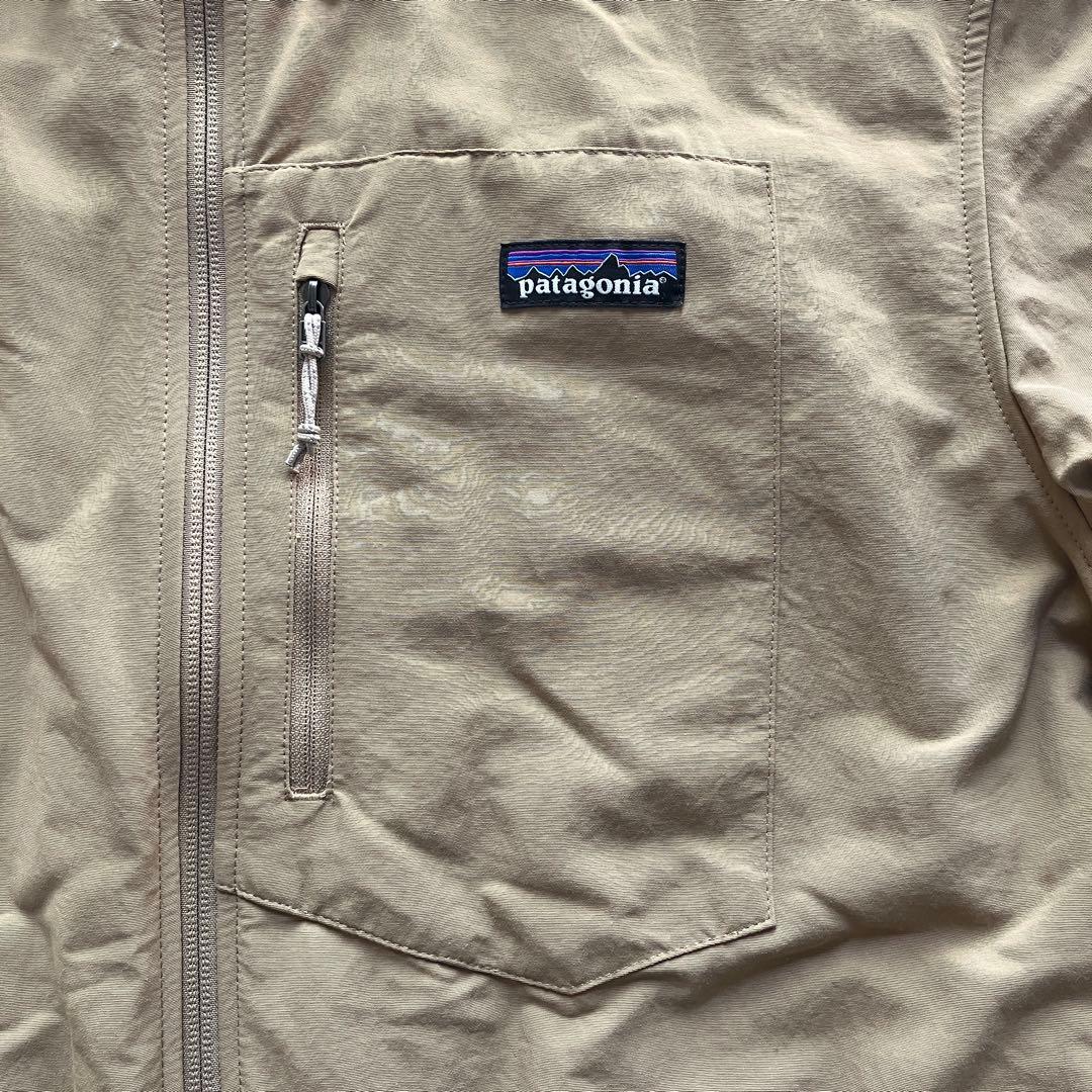 【美品】Patagonia パタゴニア ナイロンジャケット ベージュ Mサイズ