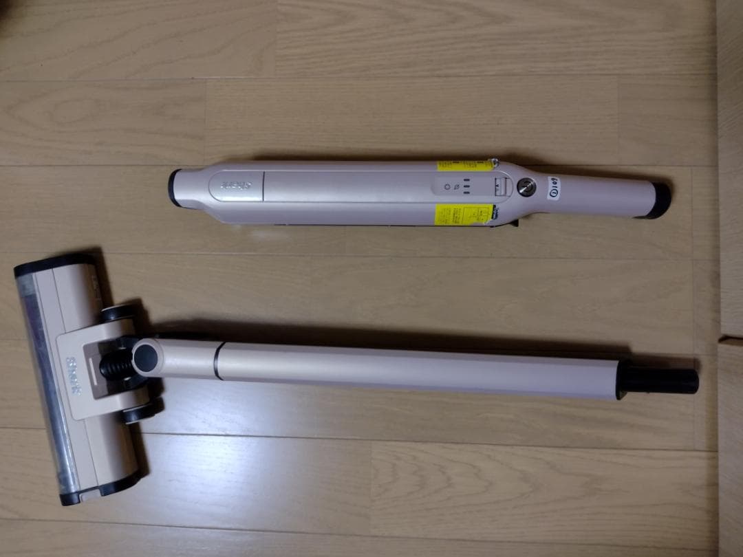 シャーク★コードレスクリーナー★CS601JPK★バッテリー新品と同等★