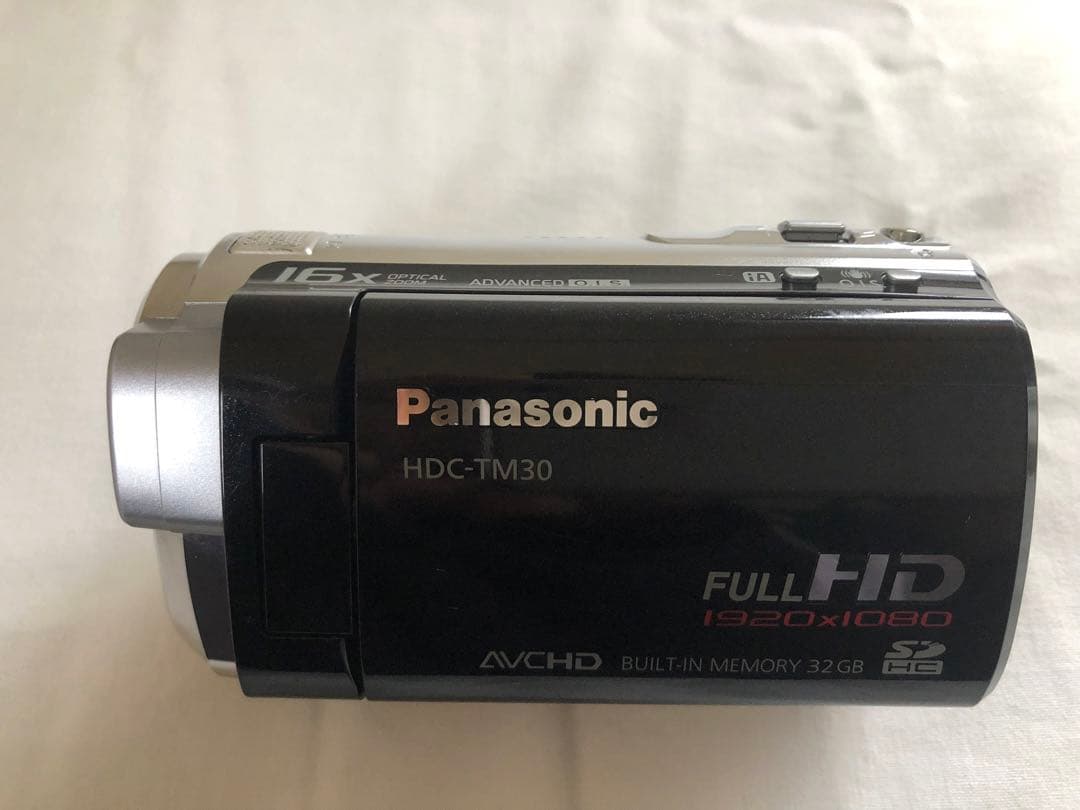 【美品】パナソニック HDC-TM30 デジタルハイビジョンビデオカメラ
