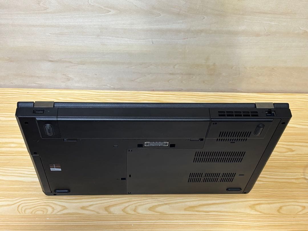 中古PC レノボ L560 i5-6200U メモリ12GB 256GB