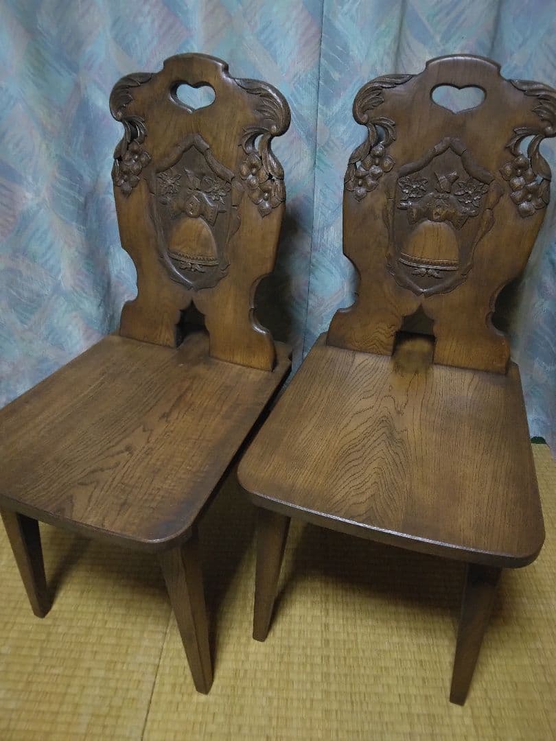 ラララ　　木製彫刻入りチェア 　椅子　木彫り　手彫り　１脚