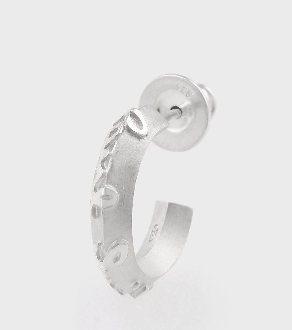 ’Cropped Logo’ シングルピアス　Paul Smith ポールスミス