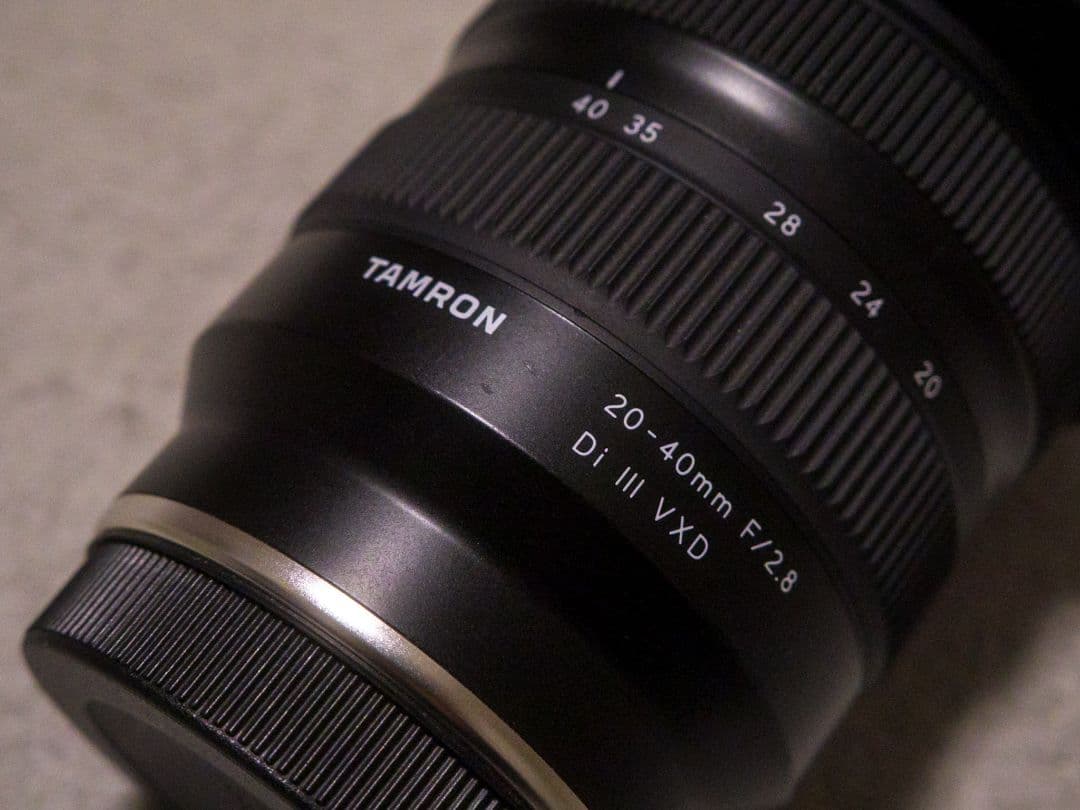 TAMRON 20-40mm F/2.8 Di III VXD ソニーEマウント