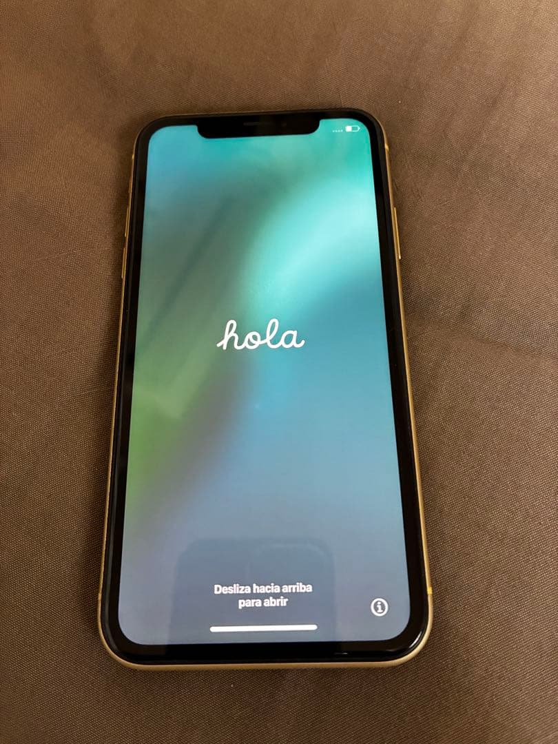 iPhone XR イエロー 64GB 中古美品