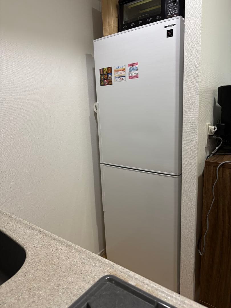 280L SHARP 冷凍庫多め　SJ-PD28G-W