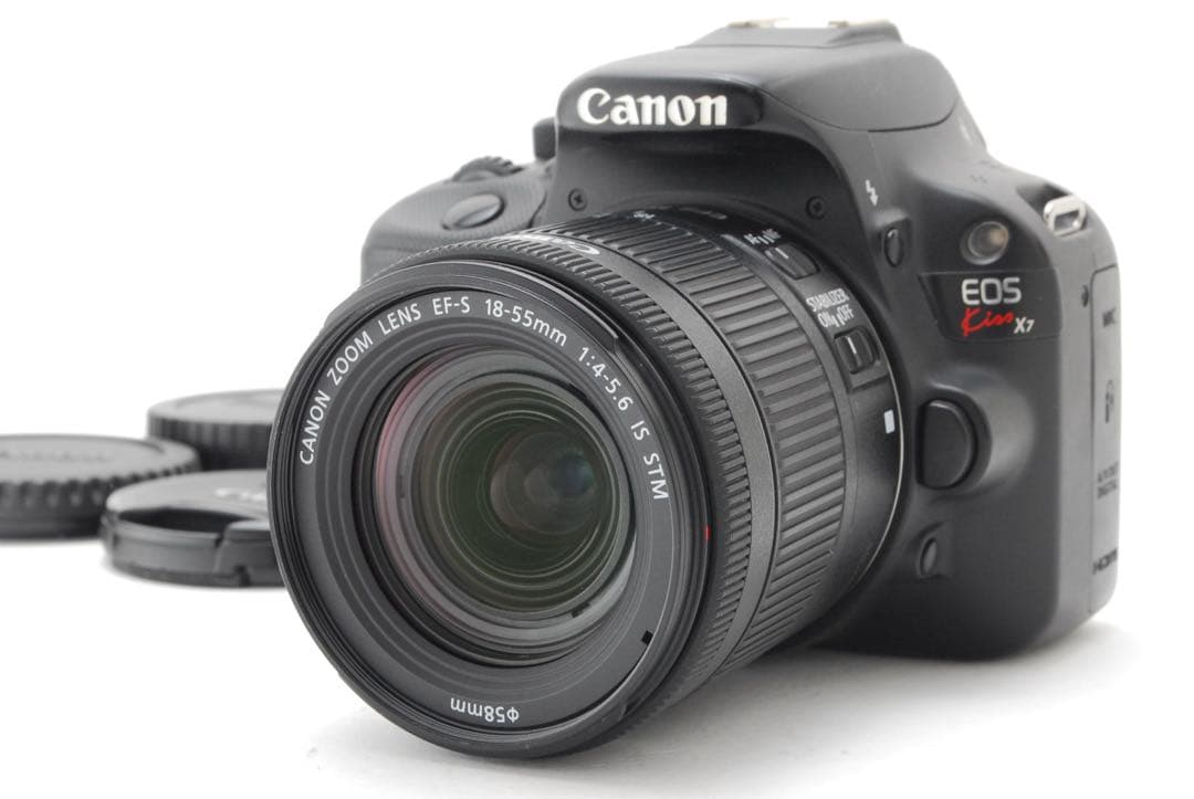 美品✨キャノン Kiss X7❤️小型軽量ボディ！