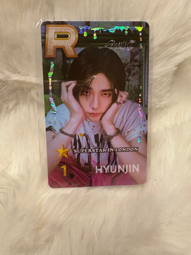 スキズ straykids ヒョンジン ssjyp ロンドン