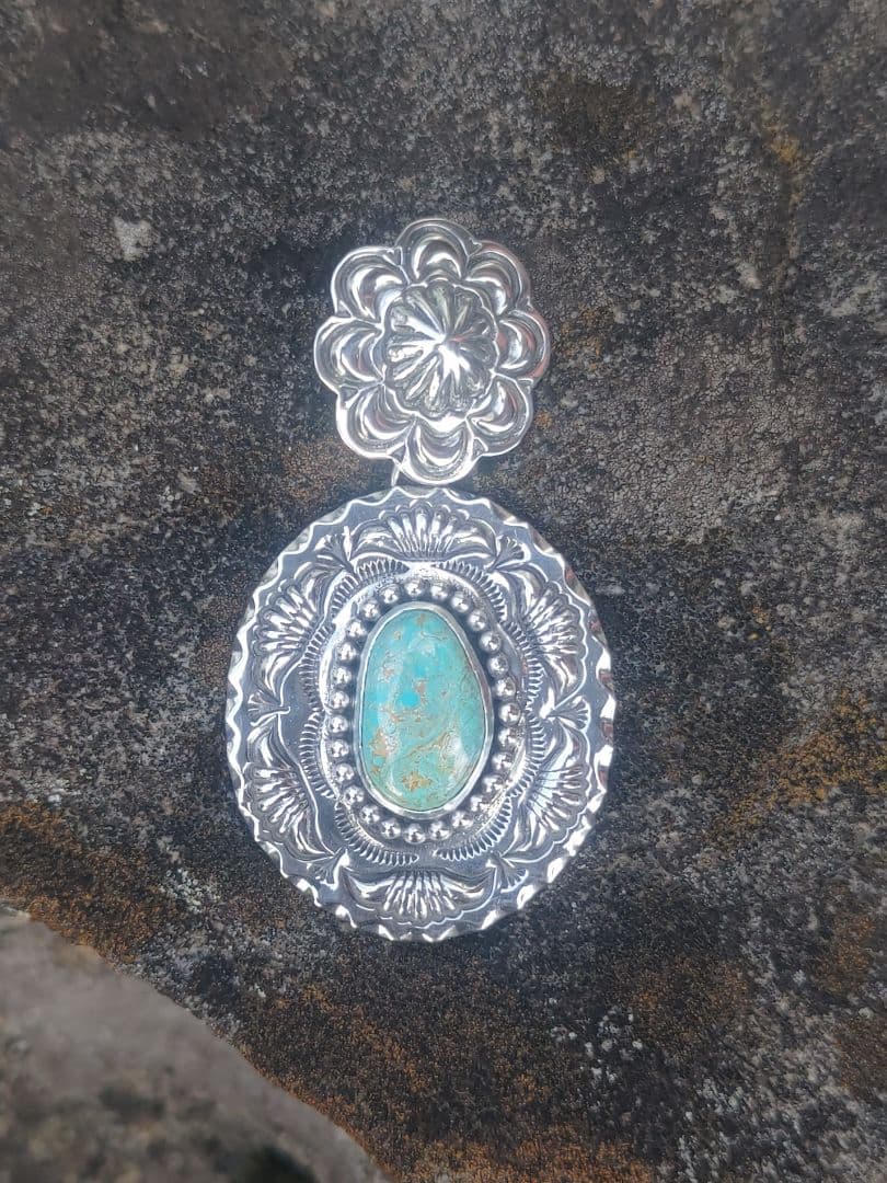 在庫処分! 最終値下げ! リポウズ スタンプワーク ハチタターコイズ ペンダント