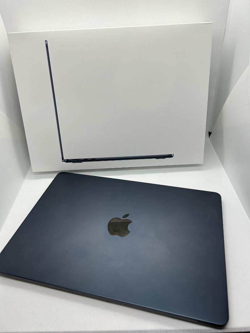 ほぼ新品級 Mac Book Air 13.6インチ M2 8GB ミッドナイト