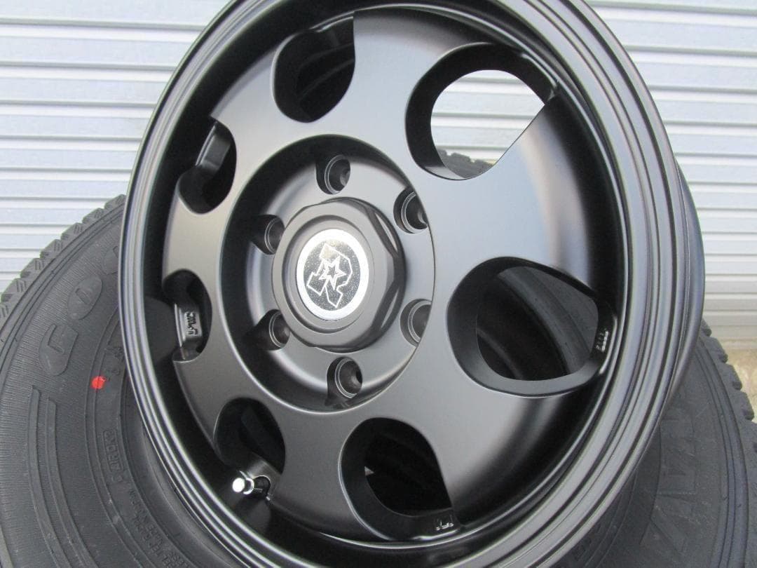 藤　新品スタッドレスセット