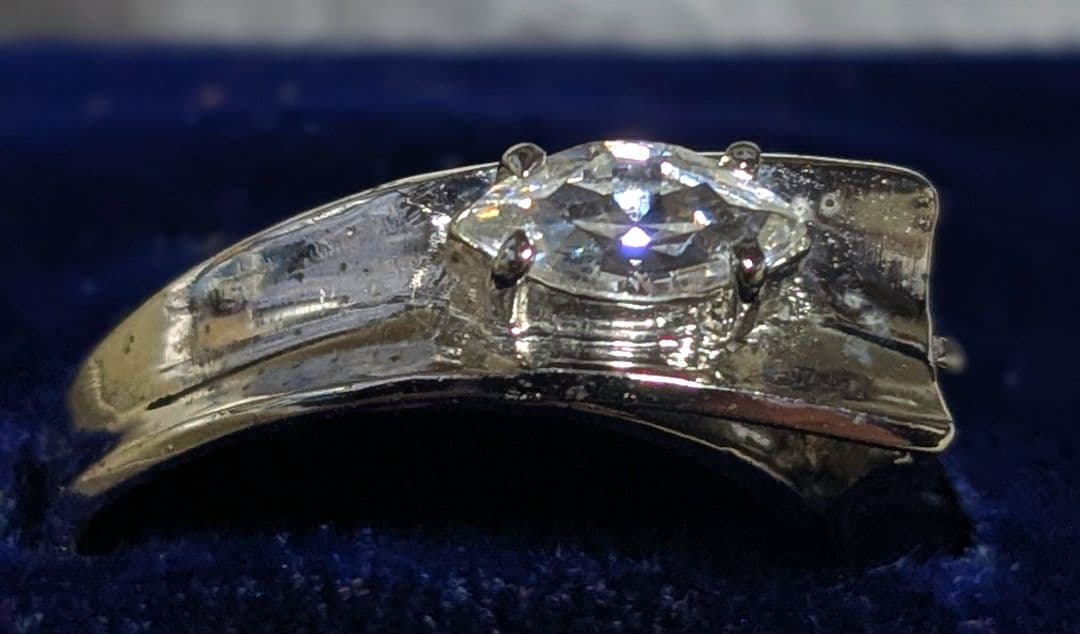 シルバー　SILVER　ダイヤモンド？　指輪　リング