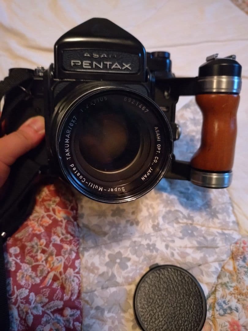 ASAHI PENTAX 6x7 【通称バケペン】中判フィルムカメラ　動作未確認