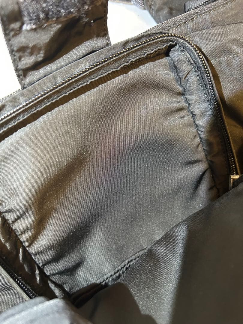 PRADA ブラック ボディバッグ　 　　　　　　　　　ユニセックス【男女兼用】