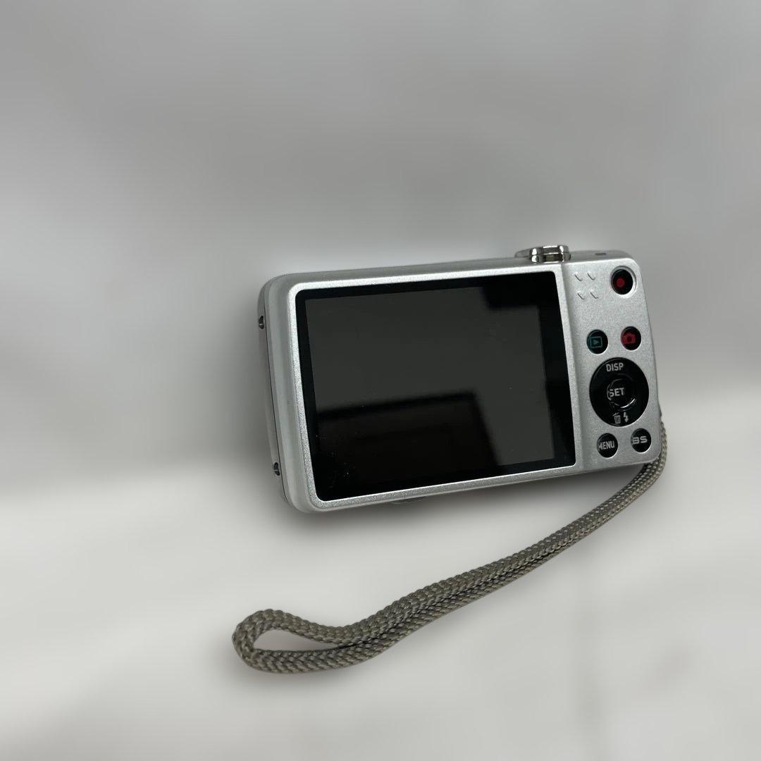 キャノン　EXILIM EX-Z550 デジカメ　本体　バッテリー　充電器