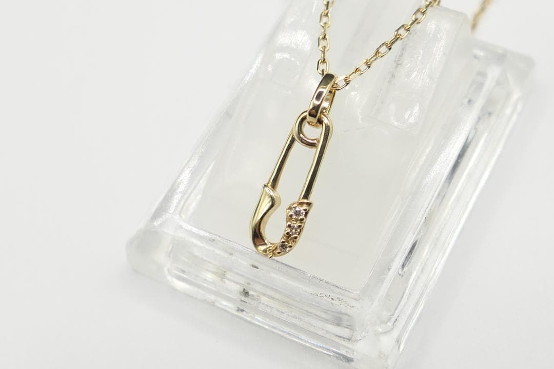 【在庫処分セール】新品　ライオンハート　K10　安全ピン　ダイヤ　ネックレス