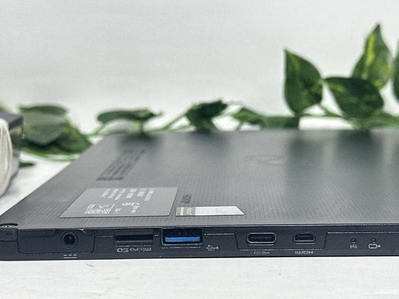 Win11タブレット/i5-8世代搭載!!富士通 ARROWS Tab Q738