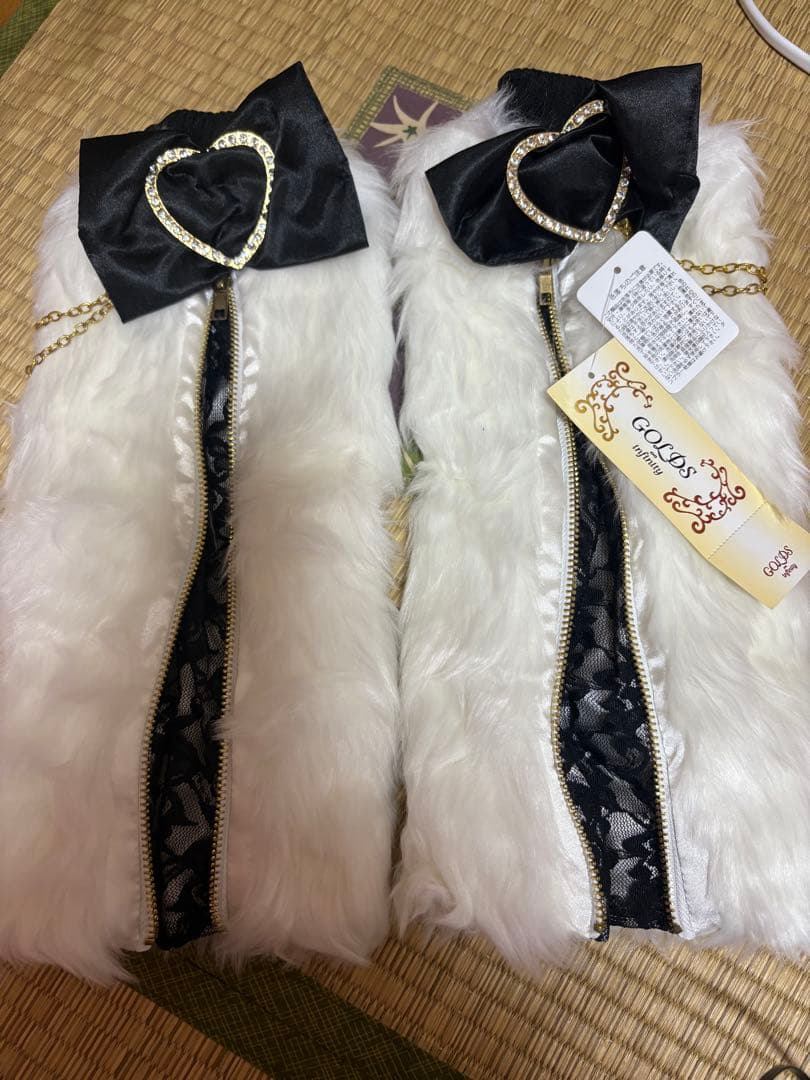 週末SALE GOLDS infinity ファーレッグウォーマー ホワイト