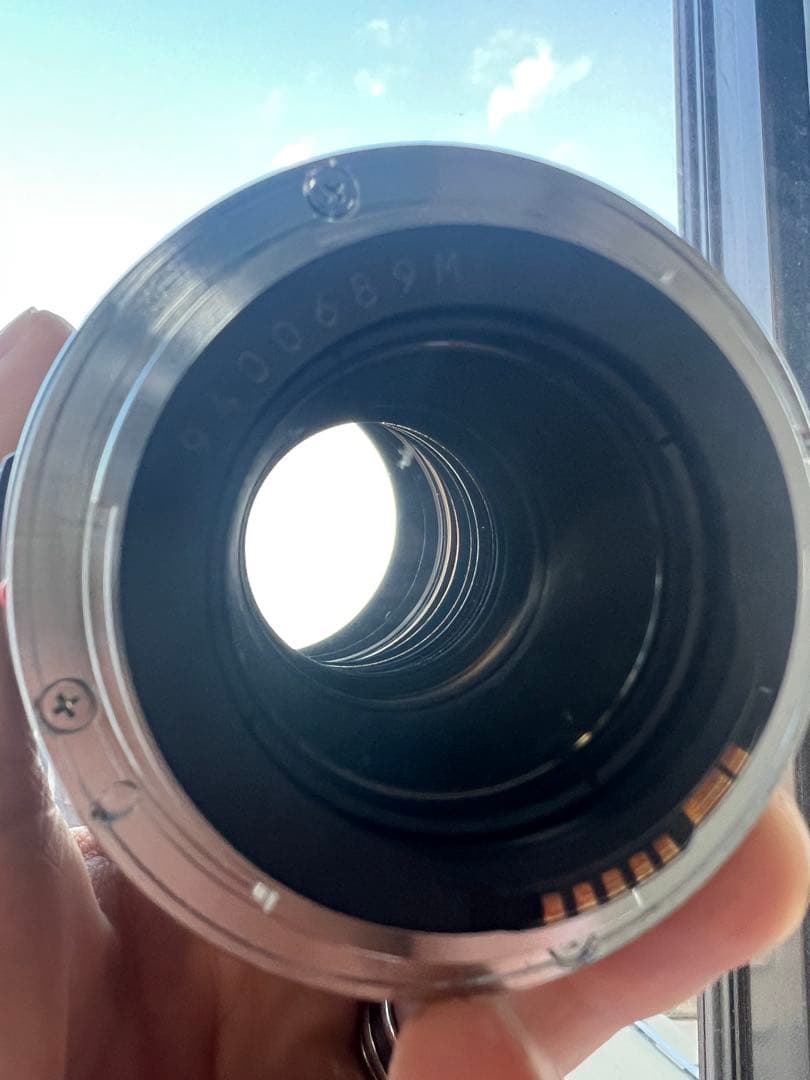 Canon EF 100mm f/2.8 マクロレンズ