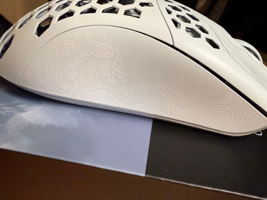 マウス・トラックボール Finalmouse ULX Frostlord classic