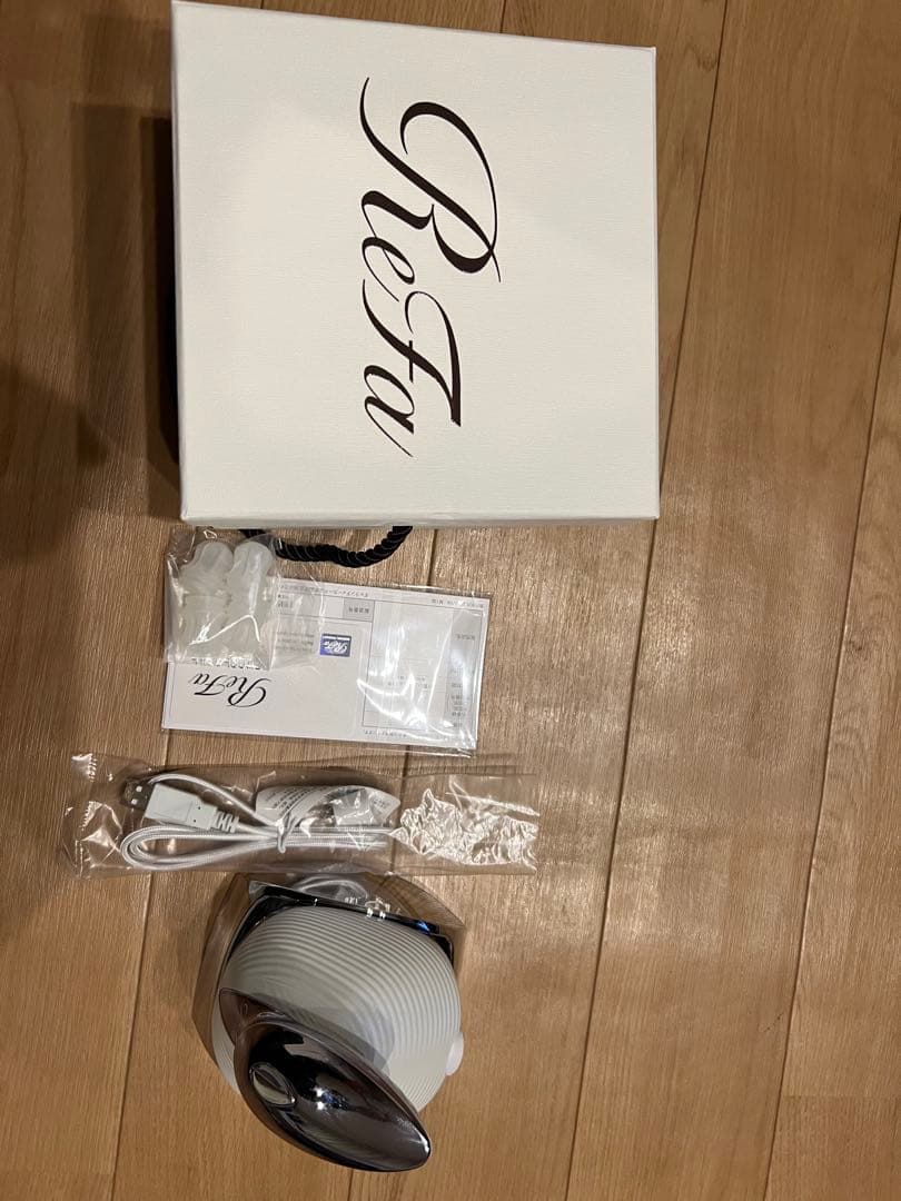 新品　リファビューティーテック　　　　　　　ヘッドスパ