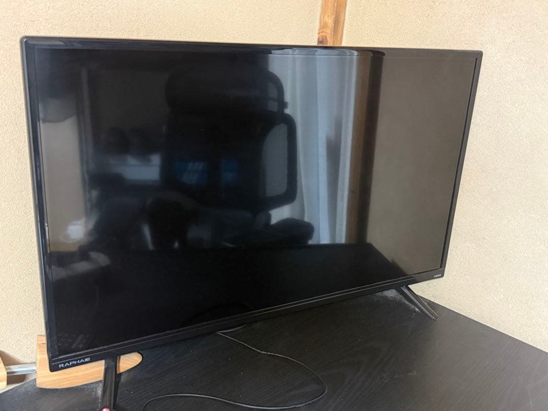 2023年製ドウシシャ製 RAPHAIE 32V型 液晶テレビ RL32DB01